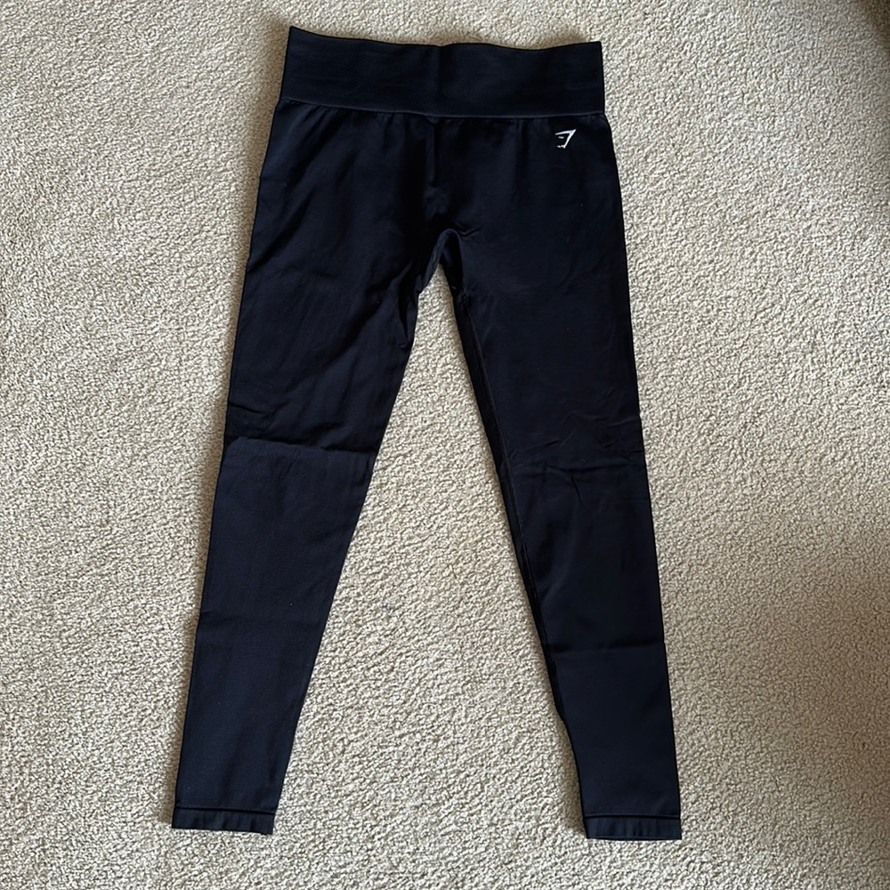 Women’s Gymshark Leggings - Size M